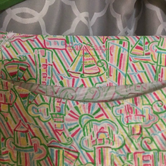 Lilly Pulitzer lighthouse print dress! Large! EUC - Picture 4 of 5